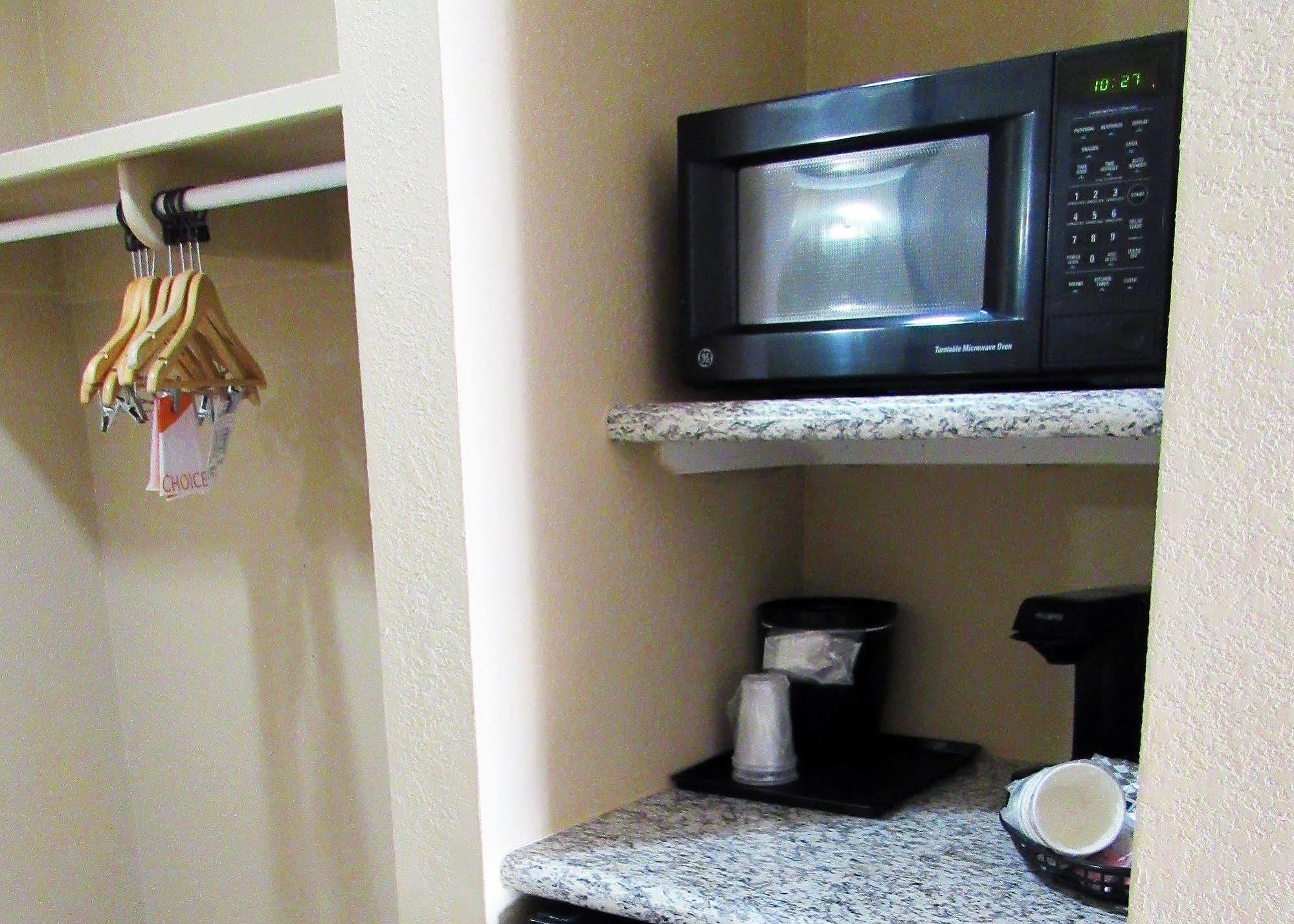 Quality Inn & Suites Lubbock Zewnętrze zdjęcie